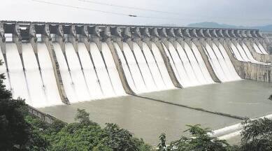 Mumbai's water problem is solved all seven dam overflow Inspection of Dams by Municipal Corporation Mumbai : मुंबईचा पाण्याचा प्रश्न मिटला; सातही धरण ओव्हर फ्लो; महापालिकेकडून धरणांची पाहणी