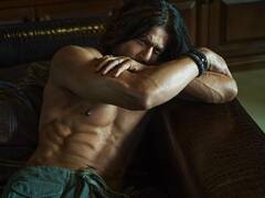 'पठान' में दिखेगा शाहरुख खान का सॉलिड अंदाज, सिक्स पैक ऐब्स में शेयर की दमदार फोटो