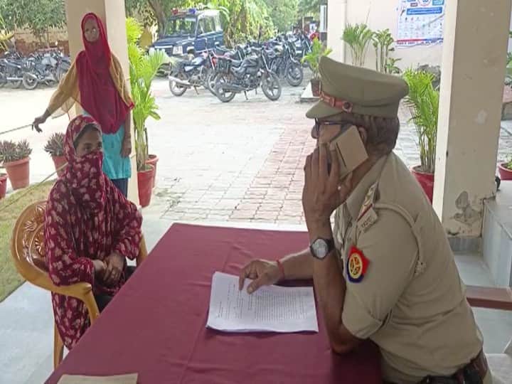 UP: In  Amethi, Husband gave triple talaq to wife over phone for not getting dowry ann Amethi News: दहेज नहीं मिलने पर गर्भवती पत्नी को फोन पर दिया तीन तलाक, पुलिस ने पति के खिलाफ दर्ज किया केस