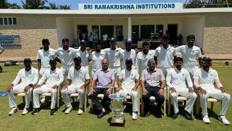 Yashasvi Jaiswal's double ton help West Zone beat South Zone in Duleep Trophy Final Duleep Trophy: জয়সবালের দুরন্ত দ্বিশতরানে ভর করে ফাইনালে দক্ষিণাঞ্চলকে হারাল রাহানের পশ্চিমাঞ্চল