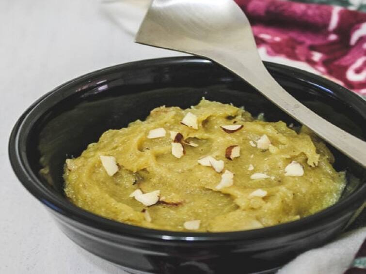 Navratri 2022: How To Make Vrat-Special Shakarkandi Halwa நவராத்திரி 2022:  சர்க்கரை வள்ளி கிழங்கு அல்வா செய்வது எப்படி?