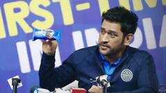 Ms Dhoni Prank Pressmeet : యాడ్ ఎండార్స్ మెంట్ కోసం ఫ్యాన్స్ ఫీలింగ్స్ తో ఆడుకున్న మాహీ | ABP Desam