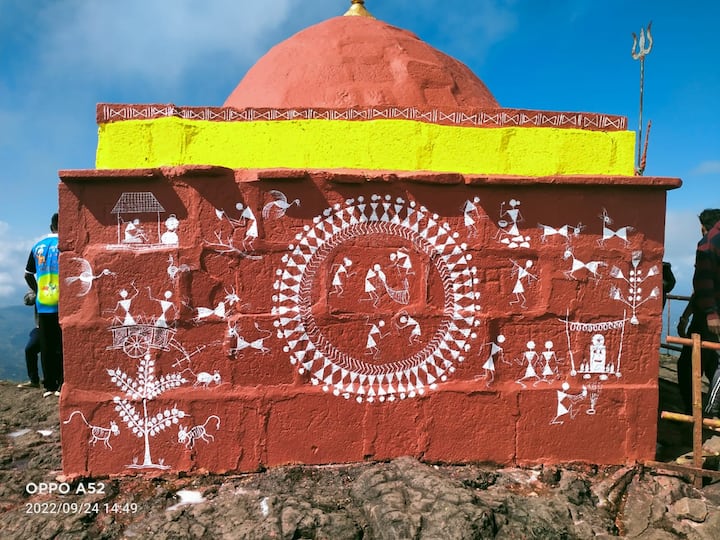 ह्या मंदिर सुशोभित करण्यासाठी  स्थानिक शिखराचे पायथ्याचे गाव जहागीरदारवाडी ह्या ग्रामपंचायत सदस्य पंढरीनाथ खाडे आणि सरपंच हिरामण खाडे ह्याच्या सहकार्यमुळे हे शक्य झाले.
