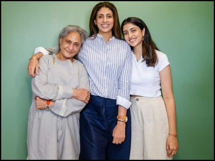 Navya asked Shweta Bachchan and Jaya Bachchan about their first period experience in What the Hell Navya Podcast What the Hell Navya: नव्या ने मां और नानी से पूछा पहला Period एक्सपीरियंस, जया बच्चन बोलीं- बहुत शर्मिंदगी होती थी