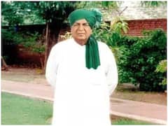 चौधरी देवी लाल ने क्यों ठुकराया था प्रधानमंत्री का पद, अपने अनोखे मिजाज के लिए मशहूर थे 'ताऊ'