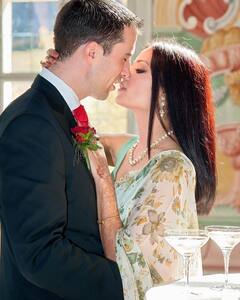 Celina Jaitly Pics: સેલિના જેટલીએ આ રીતે સેલિબ્રેટ કરી મેરેજ એનિવર્સરી, સામે આવી રોમેન્ટિક તસવીરો