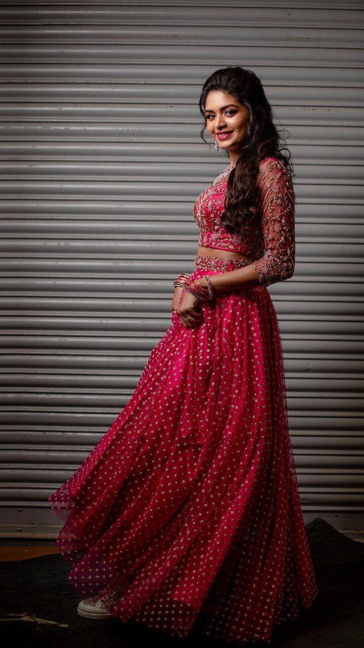 WhatsApp on 9496803123 to customise your bridal and party wear sarees and  dresses.. | Bride reception dresses, Engagement dress for groom, Stylish  gown