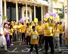 PHOTO: अल्झायमर्स अन् डिमेन्शिया आजाराबद्दल जागरुकता, मुंबईत अवेरेथॉन ‘ए वॉक फॉर कॉज’