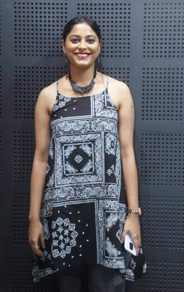 ঠিক এমনই গল্পকে কেন্দ্র করে তৈরি হয়েছে ওয়েব সিরিজটি। অন্যতম গুরুত্বপূর্ণ চরিত্রে রয়েছেন ইন্ডাস্ট্রির বেশ কিছু পরিচিত মুখ।