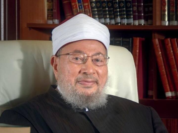 Renowned Egyptian Islamic scholar Yusuf al-Qaradawi dies aged 96 Yusuf al-Qaradawi Death: मिस्र के मौलवी यूसुफ अल-करजावी का 96 साल की उम्र में निधन, जानिए उनके बारे में सबकुछ