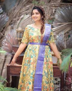 Nakshathra Nagesh: மேகமோ அவள்... நக்‌ஷத்ரா நாகேச்ஷின் ரீசண்ட் க்ளிக்ஸ்!