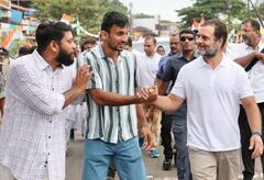 भारत जोड़ो यात्रा का आज 19वां दिन, केरल के शोरनूर से निकले राहुल गांधी, लोगों में दिखा जबरदस्त उत्साह, देखें Pics