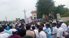 Basara IIIT Tension: బాసర ట్రిపుల్ ఐటీ వద్ద బీజేపీ,టీఆర్ఎస్ పోటాపోటీ నినాదాలు