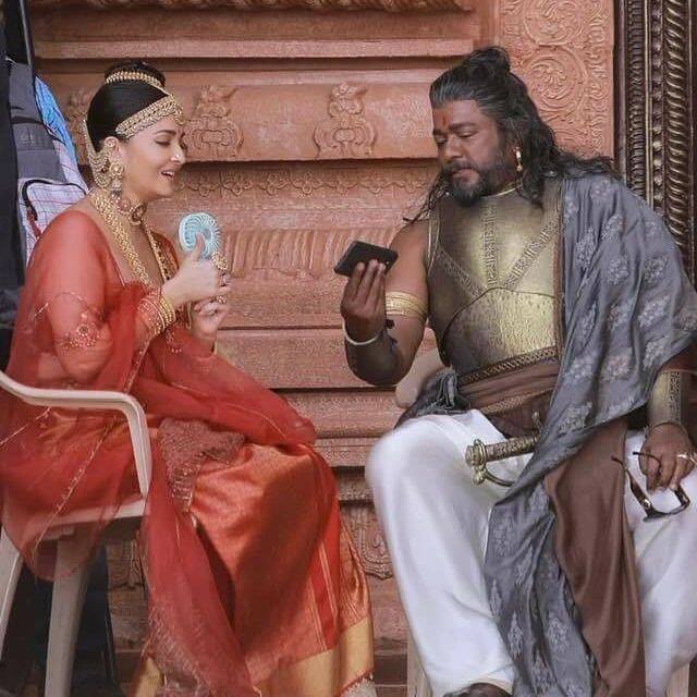 காட்டுச் சிறுக்கி காட்டுச் சிறுக்கி