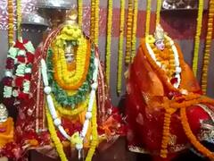 तरकुलहा माता मंदिर में नवरात्र के पहले दिन उमड़ी भक्तों की भीड़, ये है मान्यता