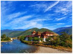 कम बजट में घूमना है विदेश तो इससे खूबसूरत जगह नहीं देखी होगी, अभी प्लान कर लें ट्रिप