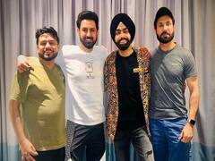 ਗਿੱਪੀ ਗਰੇਵਾਲ ਨੇ ਐਮੀ ਵਿਰਕ, ਬਿਨੂੰ ਢਿੱਲੋਂ ਤੇ ਕਰਮਜੀਤ ਅਨਮੋਲ ਨਾਲ ਸ਼ੇਅਰ ਕੀਤੀ ਤਸਵੀਰ, ਕੈਪਸ਼ਨ ਨੇ ਜਿੱਤਿਆ ਫ਼ੈਨਜ਼ ਦਾ ਦਿਲ