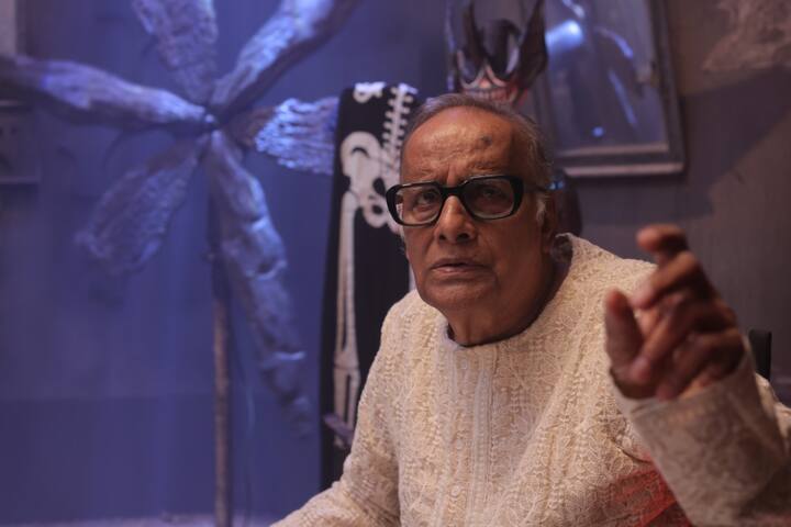 আসছে পরিচালক প্রীতম সরকারের 'সৎ ভূত অদ্ভুত'। অভিনয়ে একাধিক পরিচিত মুখ।