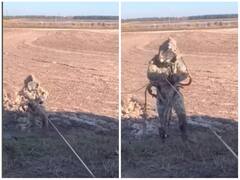 धरती फाड़ कर निकलता दिखा शख्स, असल में हुआ ये; देखें वीडियो