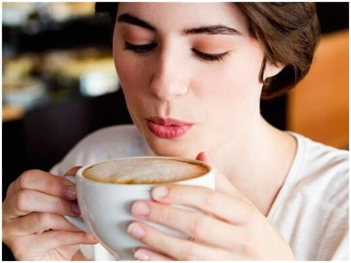 Researcher in Australia Found that chances of heart disease and death is low due to coffee and tea रिसर्च में दावा- दिन में दो से तीन कप कॉफी पीने वालों की होती है लंबी उम्र, हृदय रोग का खतरा कम