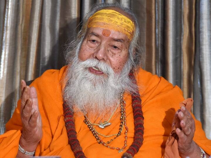 चारों वेद और छह वेदांगों का प्रकांड विद्वान ही बन सकता है शंकराचार्य, जानिए क्या हैं नियम How to get title of Shankaracharya what is the process of becoming shankaracharya swami swaroopanand saraswati Abpp चारों वेद और छह वेदांगों का प्रकांड विद्वान ही बन सकता है शंकराचार्य, जानिए क्या हैं नियम