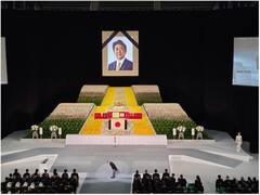 Photos: जापान के पूर्व प्रधानमंत्री शिंजो आबे के अंतिम संस्कार में शामिल हुए पीएम नरेंद्र मोदी, दी श्रद्धांजलि