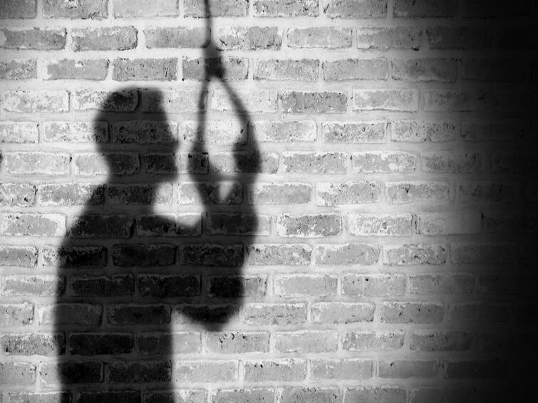 Suicide Rate : இந்த நாட்டில் அதிகரிக்கும் தற்கொலைகள்.. என்ன காரணம் தெரியுமா? அதிர்ச்சி தகவல்கள்.. South Korea’s suicide rate rises, remains highest in developed world Suicide Rate : இந்த நாட்டில் அதிகரிக்கும் தற்கொலைகள்.. என்ன காரணம் தெரியுமா? அதிர்ச்சி தகவல்கள்..