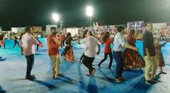 Navratri 2022: જૂનાગઢના ધારાસભ્ય હર્ષદ રિબડીયા ભાજપના આગેવાનો સાથે ગરબે ઘૂમ્યા, જુઓ તસવીરો