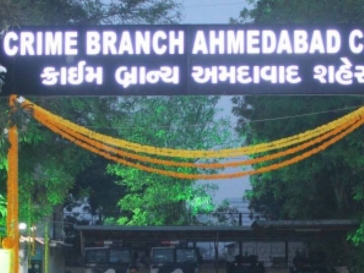 Ahmedabad Crime Branch arrested one person for helping ISI send Indian SIM card to Pakistan Ahmedabad: क्राइम ब्रांच की बड़ी कार्रवाई, ISI की मदद करने के आरोप में एक गिरफ्तार, आरोपी पाकिस्तान भेजता था सिम कार्ड