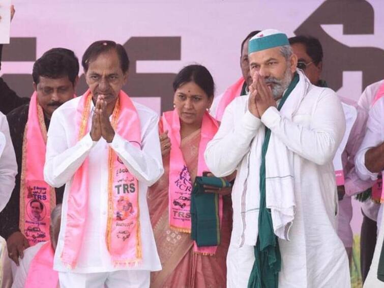 KCR would announce a national party on Dussehra. But TRS sources say that there is no such thing now. KCR National Party :  జాతీయ పార్టీపై టీఆర్ఎస్ సైలెంట్ - దసరాకు లేకపోతే ఇక  లేనట్లే !?