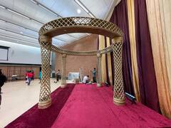 Probashe Durga Puja: কানাডার মাটিতে মাত্র ২ দিনের পুজো, কিন্তু খামতি নেই শ্রদ্ধায়-উদযাপনে