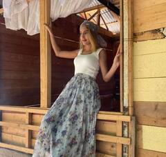 In Photos: ઈરાનની ટિકટોક અને ઈન્સ્ટાગ્રામ સ્ટાર હદીસ નજફીની આ તસવીરો નહીં જોઈ હોય