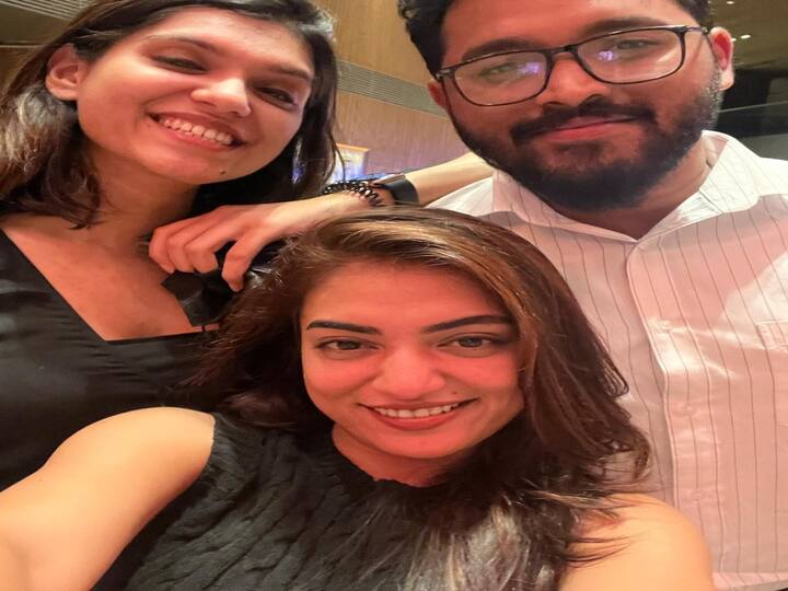 Actress Nazriya Nazim Photos : ஏலே ஏலே தோஸ்து டா! நடிகை நஸ்ரியாவின் குரூப் பிக்ஸ்!