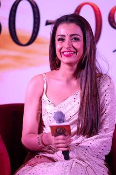 Ponniyin Selvan : டெல்லியில்  பொன்னியின் செல்வன்  ப்ரோமோஷன்ஸ்... வைரலாகும் போட்டோஸ்!