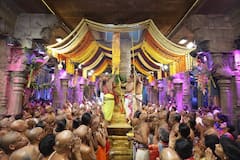 ధ్వజారోహణంతో వైభవంగా శ్రీవారి సాల‌క‌ట్ల‌ బ్రహ్మోత్సవాలు ప్రారంభం