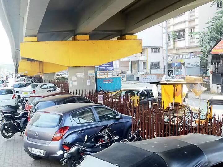 pcmc pay and park scheme in abeyance the contractor left the work Pay and park PCMC: पिंपरी-चिंचवडची 'पे अँड पार्क' ची योजना फसली? खर्च परवडत नसल्याचं म्हणत कंपनीने घेतली माघार