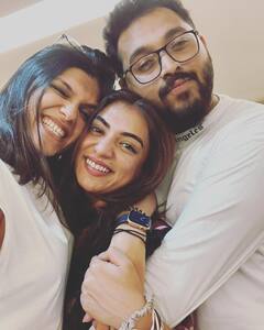 Actress Nazriya Nazim : ஏலே ஏலே தோஸ்து டா! நடிகை நஸ்ரியாவின் குரூப் பிக்ஸ்!