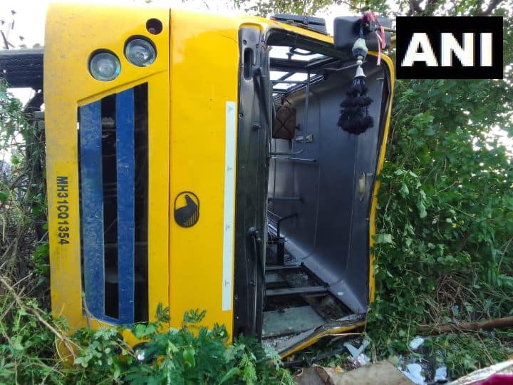 Satu orang tewas saat bus sekolah yang membawa 40 anak jatuh di Madhya Pradesh