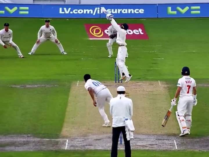 Indian Batsman Shubman Gill played excellent shots Pakistan's Faheem Ashraf in county cricket पाकिस्तानी गेंदबाज के खिलाफ शुभमन गिल ने जड़े कमाल के शॉट, वायरल हुआ वीडियो