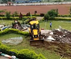 Surguja: पुलिस प्रशिक्षण केंद्र में भारत माता और छत्तीसगढ़ महतारी का मंदिर तोड़ा, विरोध की तस्वीरें आई सामने