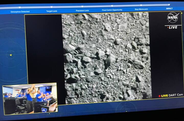 नासाने आज पहाटे ही मोहीम यशस्वी केली.