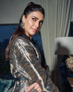 Karishma Tanna Pics: कातिल निगाहें, बेबाक खूबसूरती, सामने आईं करिश्मा तन्ना की यें लेटेस्ट तस्वीरें