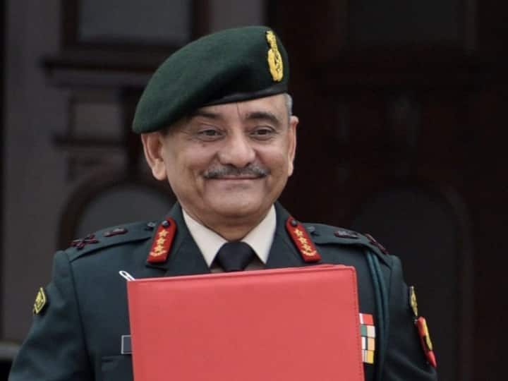 India Gets New Chief of Defence staff Lt Gen Anil Chauhan Ministry of Defence New CDS of India: देश को मिला नया सीडीएस, जानिए क्या होते हैं उनके विशेषाधिकार और कितनी मिलती है सैलरी?