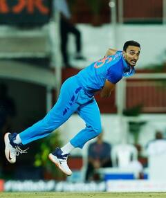 IND vs SA 1st T20I: বোলারদের দাপটের পর ব্যাট হাতে শাসন রাহুল-সূর্যকুমারের, প্রোটিয়া-বধ টিম ইন্ডিয়ার