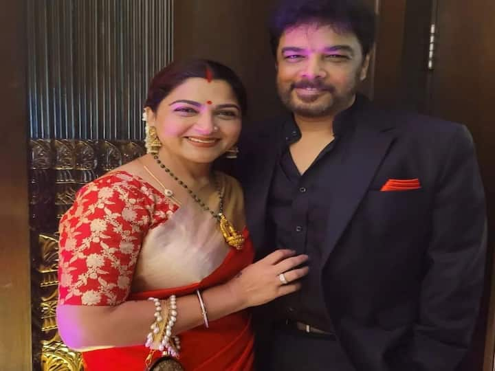 Actress Kushboo Sundar Photos : காதல் கிரிக்கெட்டு விழுந்திருச்சு விக்கெட்டு..புடவையில் கலக்கும் குஷ்பு!