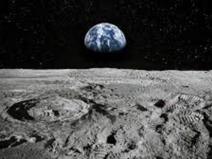 लंदन में रहने वाले रेवाड़ी के बेटे का पिता को अनोखा तोहफा, चांद पर खरीद कर दिया आशियाना London based son bought plot on moon for his father as a gift लंदन में रहने वाले रेवाड़ी के बेटे का पिता को अनोखा तोहफा, चांद पर खरीद कर दिया आशियाना