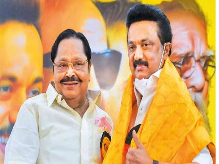DMK minister Duraimurugan hospitalized in apollo hospital chennai அமைச்சர் துரைமுருகனுக்கு என்னாச்சு? மருத்துவமனைக்கு விரையும் ஸ்டாலின், உதயநிதி!