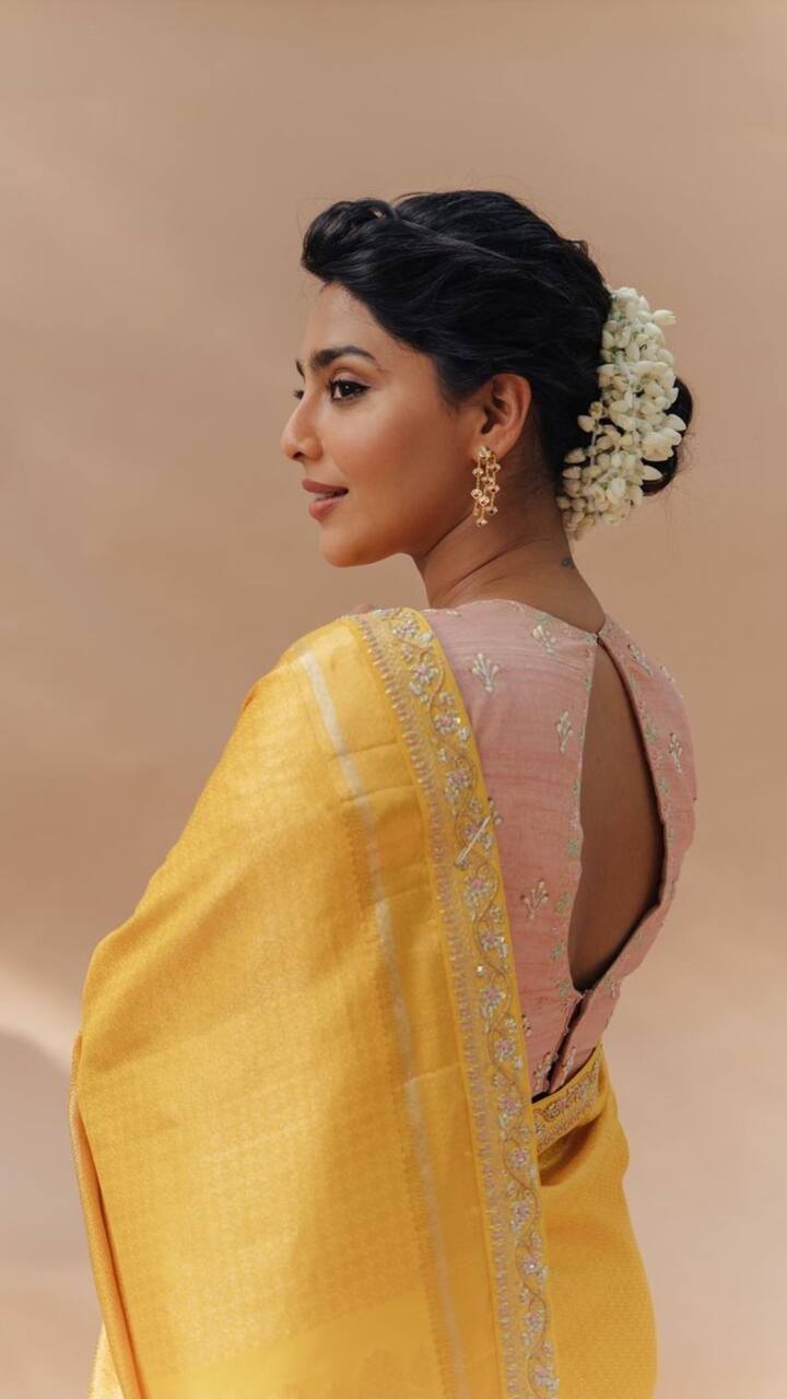 கலகட்டிப் போறவளே இருடி… திருடி…