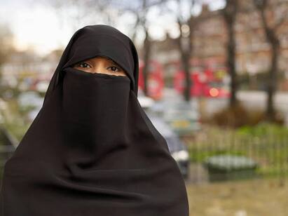 Mumbai man kills Hindu wife for refusing to wear burqa follow Islamic tradition மும்பை: புர்கா அணிய மறுத்த இந்து மனைவி… கழுத்தறுத்து கொலை செய்த கணவர்!