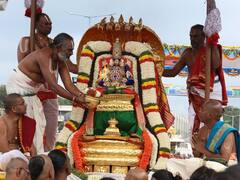 In Pics: శ్రీవారి బ్రహ్మోత్సవాలు: చిన్నశేష వాహనంపై స్వామివారు, ఫోటోలు చూసి తరించండి